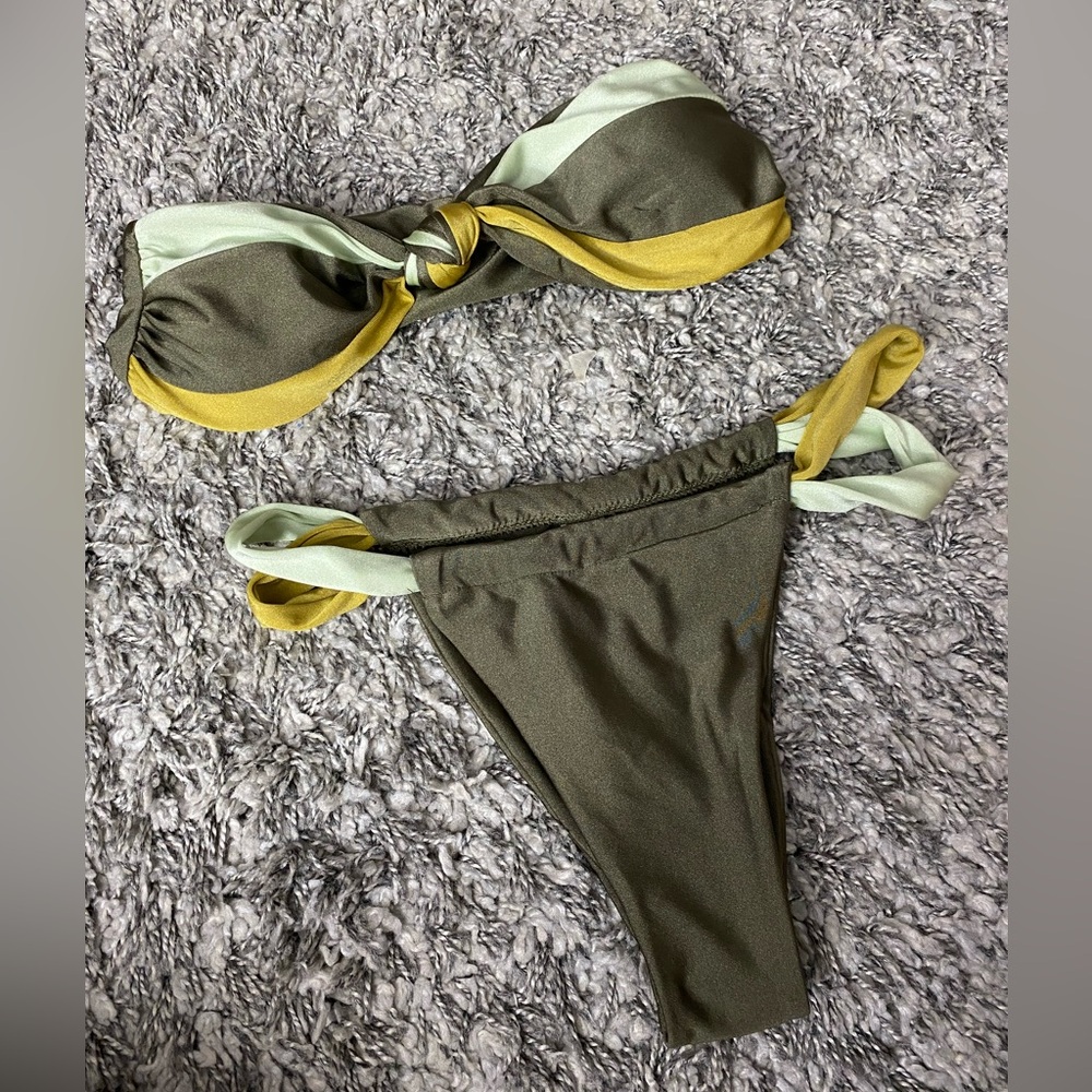 Bikini set